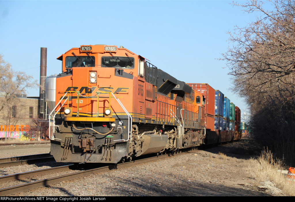 BNSF 8765 East